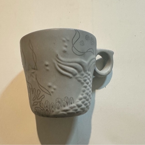 Starbucks 2016 Anniversary Siren Tail Mug 12 fl oz Bone (Almost very pale blue) - Picture 3 of 6
